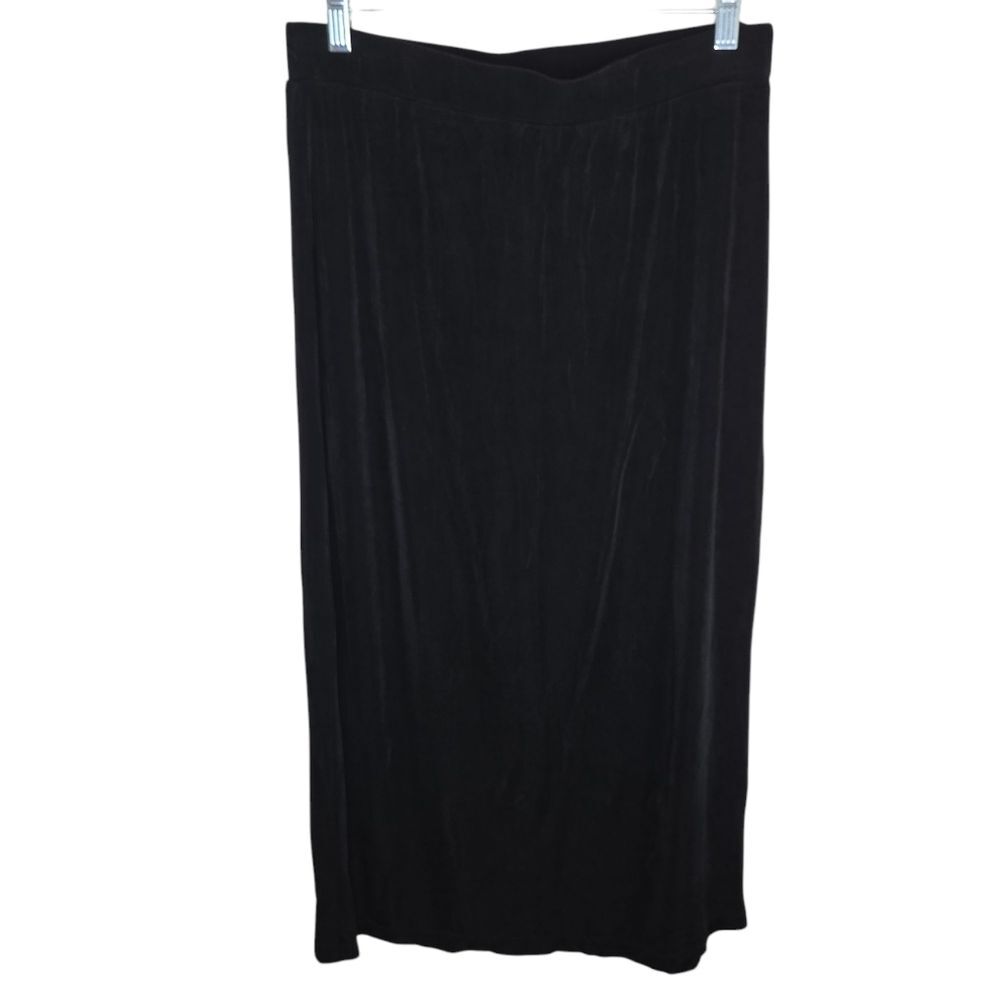 Chico's Travelers Black Knee Length Slinky Skirt Size 2 Large